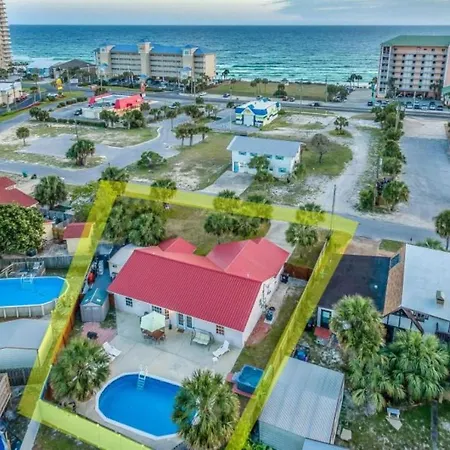 Gulf View Home - Private Pool!